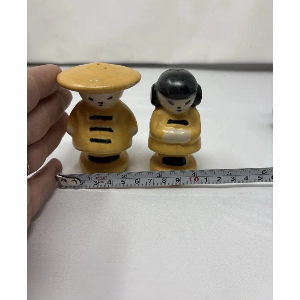 Vintage Asian Couple Salt & Pepper Shakers Ceramic Rubber Stop‎ 1950's MCM
